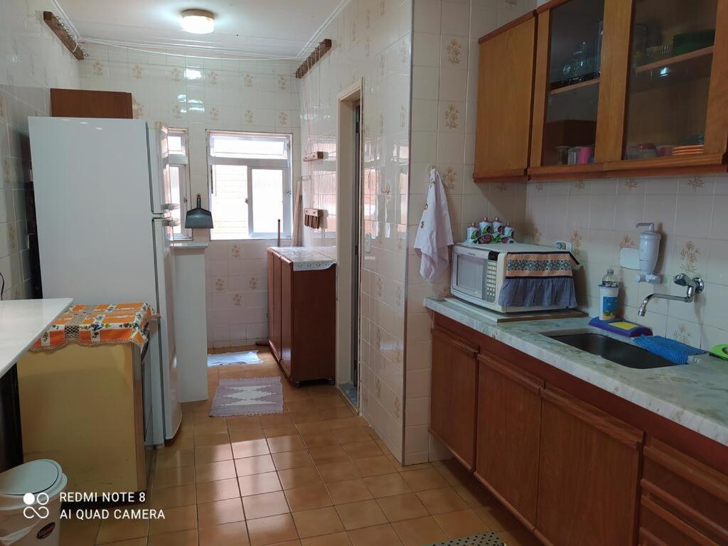 Aconchegante E Amplo Apartamento Familiar Pertinho Da Praia! Guaruja Luaran gambar