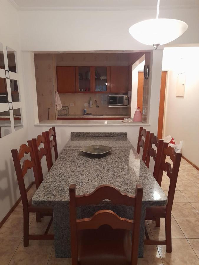 Aconchegante E Amplo Apartamento Familiar Pertinho Da Praia! Guaruja Luaran gambar